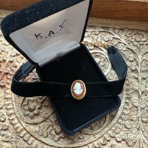 Vintage cameo choker necklace